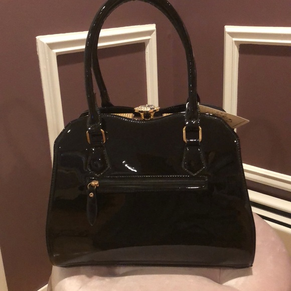 Hearts and Roses Handbag - Picture 6 of 8